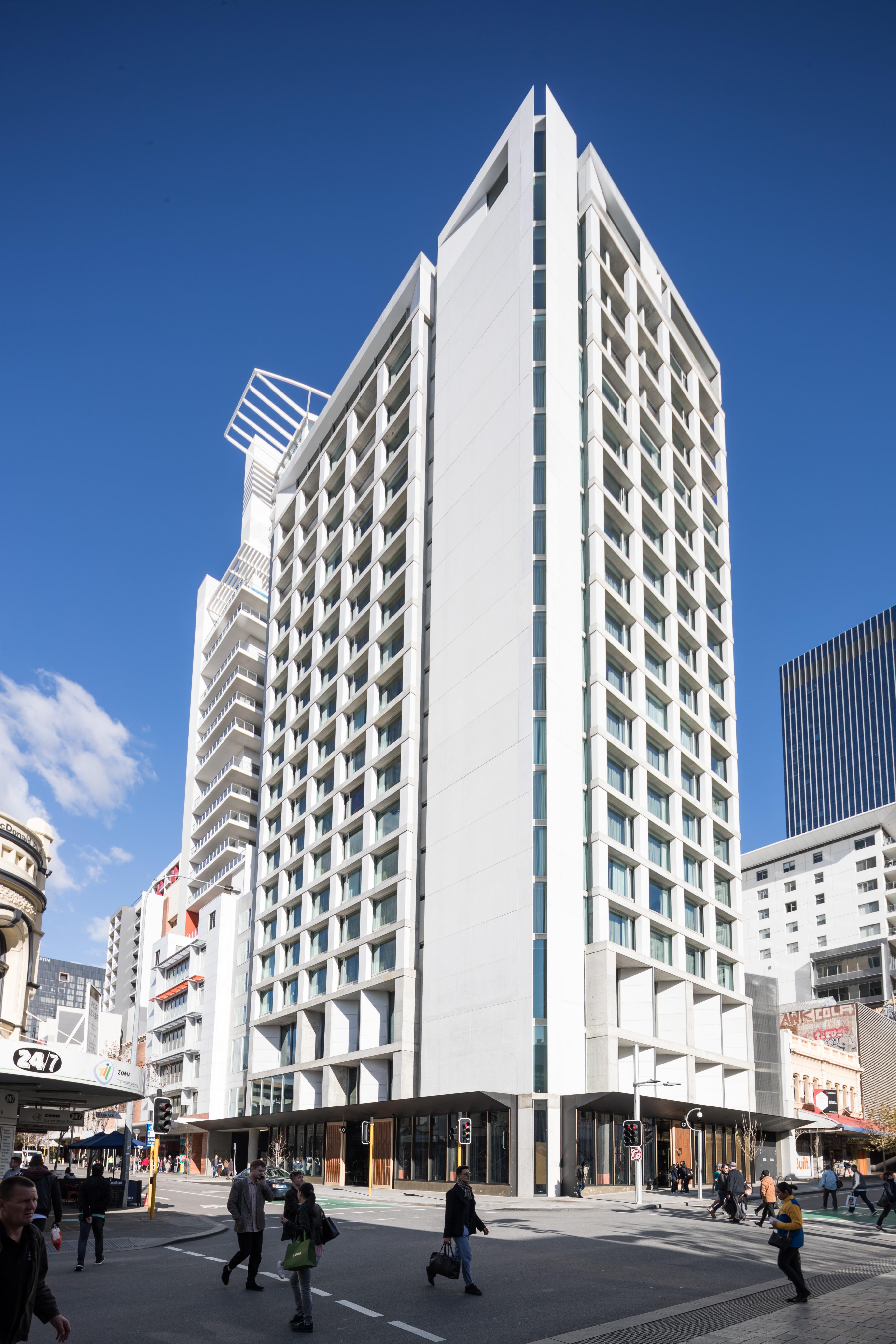 Qt Perth Hotel Exterior photo The hotel in 2014