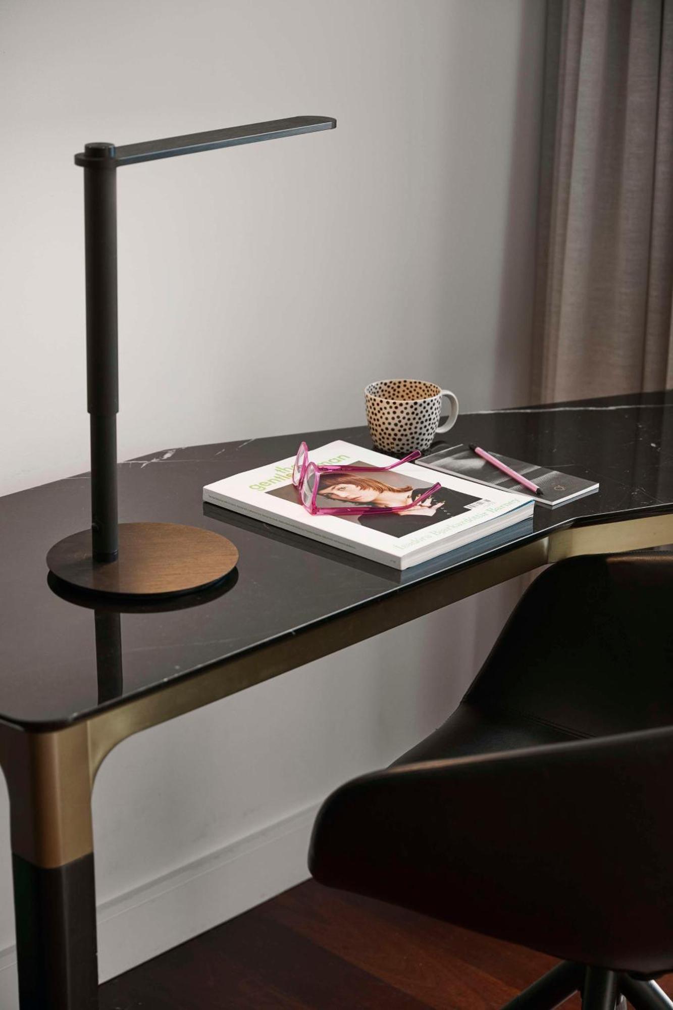 Qt Perth Hotel Exterior photo A table with a glass top